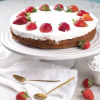 tarta-fresas-y-nata