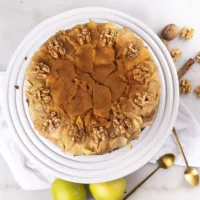 tarta-de-manzana-nueces-y-canela-vista-cenital